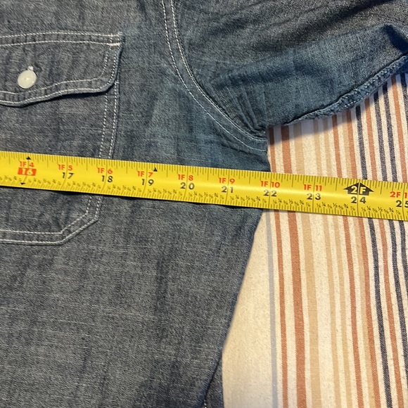 Old Navy Chambray Work Shirt - Picture 3 of 9